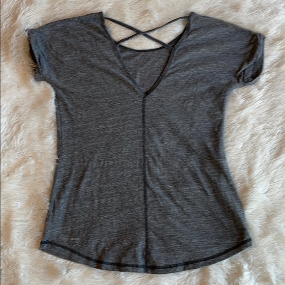 Ladies top - Picture 3 of 4